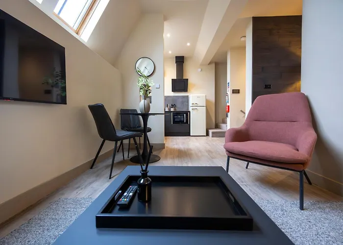 Headrow Lofts Лидс