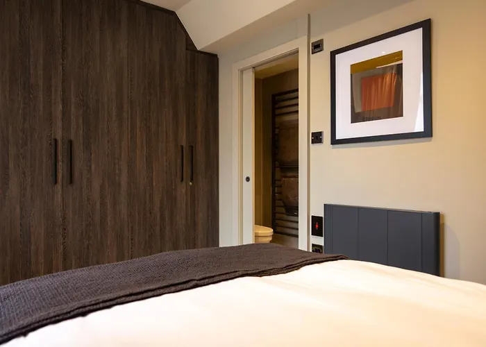 Headrow Lofts Апартаменты