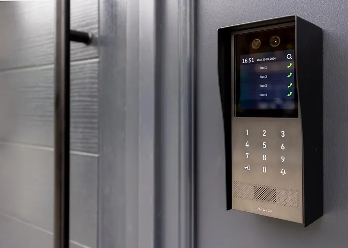 Apartment Headrow Lofts *